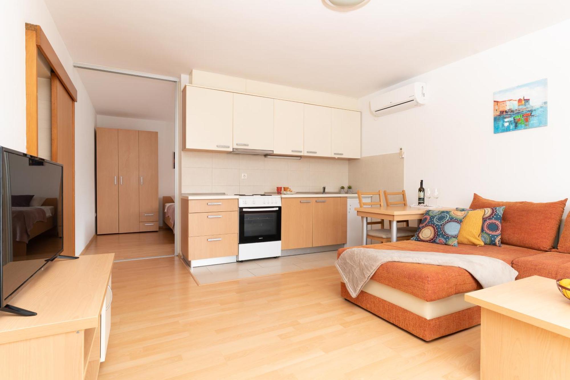 Pure Sky Apartments - With Pool Mostar Exteriör bild