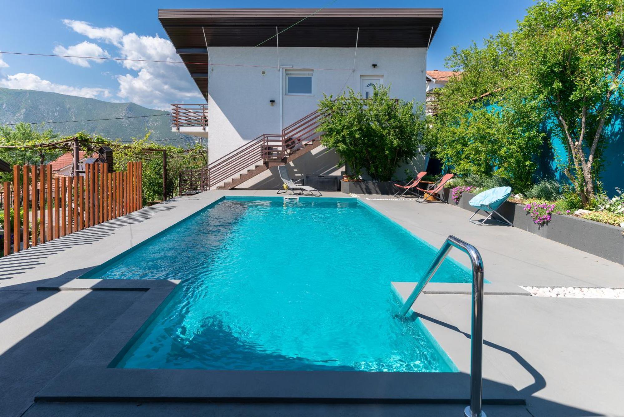 Pure Sky Apartments - With Pool Mostar Exteriör bild